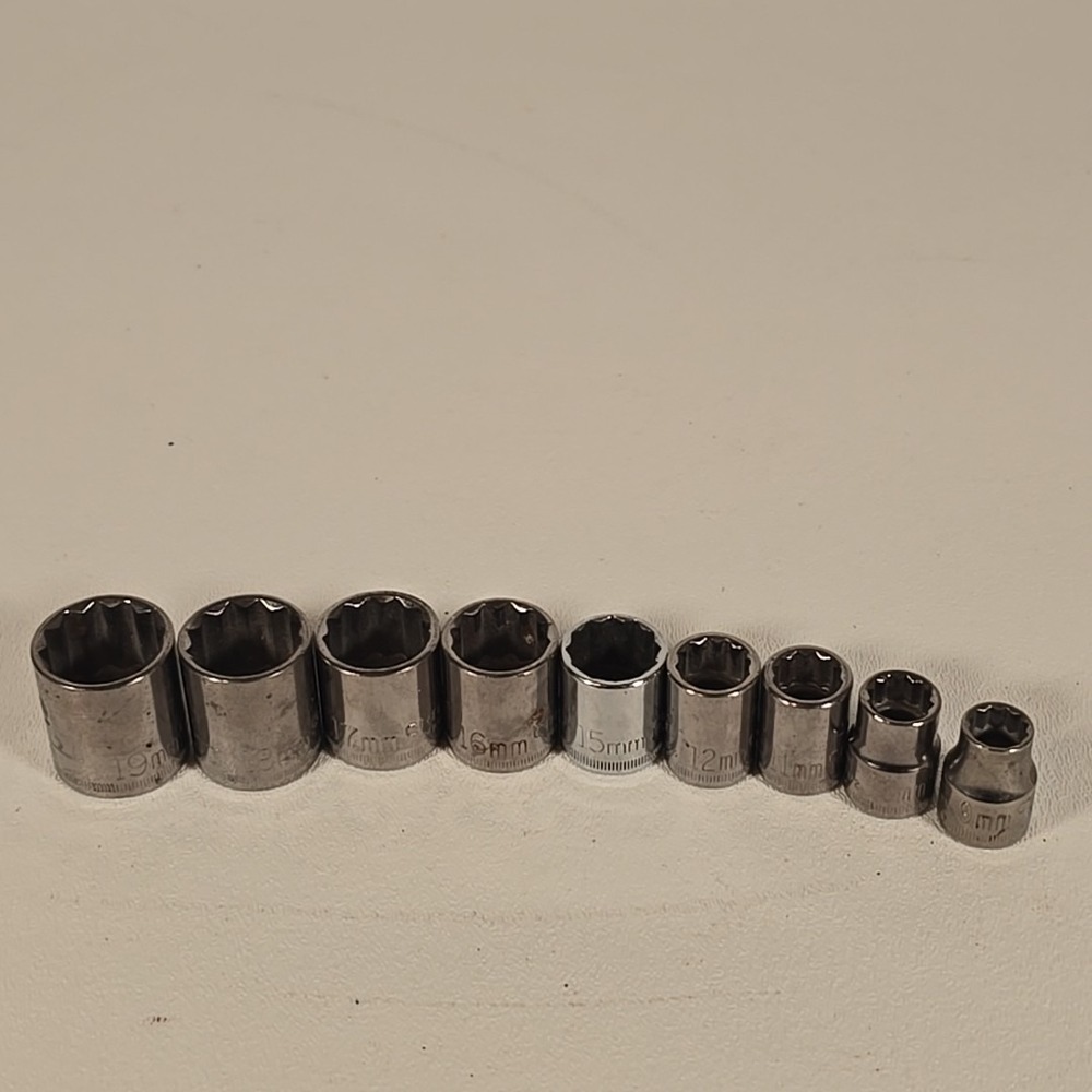 Craftsman USA 9 pc Metric 3/8" Dr 12 Point Socket Set Inverted G1 Shallow